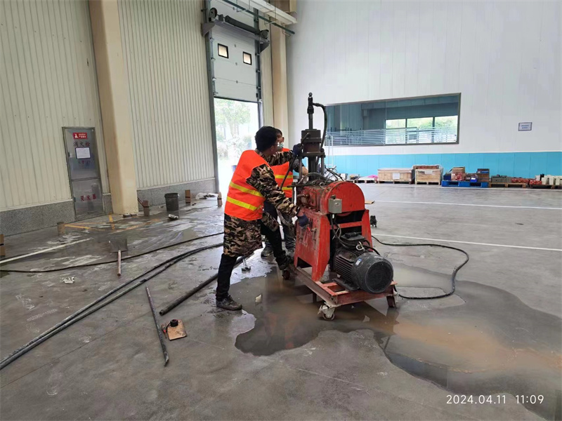 尚义厂房地面下沉塌陷注浆加固施工